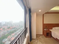 Yunlan Hotel (Guilin North Railway Station)