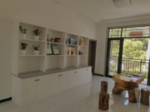 Shitai Guniujiang Wangli B&B