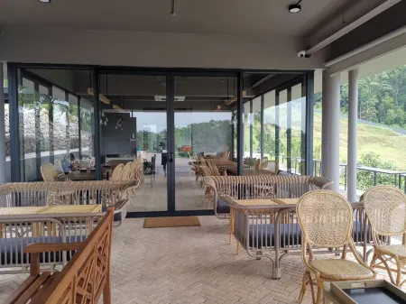 Talula Hill Farmstay Kluang Отели рядом с достопримечательностью «Taman Intan Kluang»