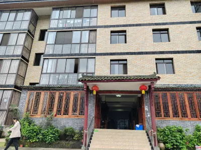 liushinongzhuang Hotels near Yinghua Grand Canyon Waterfall in Shifang City