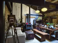 Shanggu Homestead" Qing Dynasty Siheyuan Boutique Hotel (Border Town Chadong Scenic Area Branch) Hotels in Huayuan