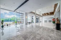 Weigang Supreme International Hotel (Beihai International Wharf Qiaogang Style Street)