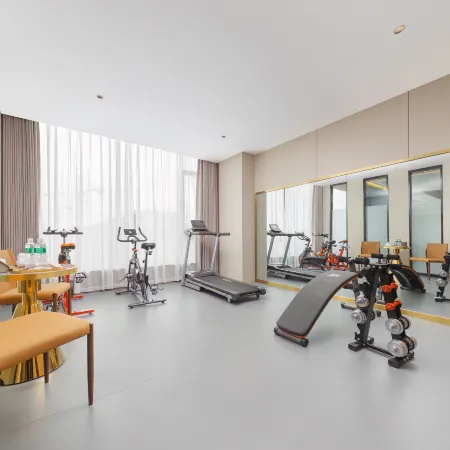 Tekes Rezen Mingyu Hotel (Bagua Cheng Taiji Tan)