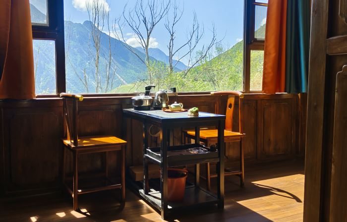 Jiaju Zangzhai Ajiacuo B&B