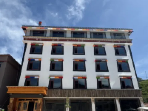 Luqu Langmusi Yunshang Langmu Tibetan-style Homestay Ξενοδοχεία στην πόλη Λούκου