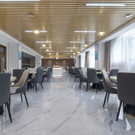 YIBON INT HOTEL(Zhengzhou Airport Economic Zone Xinzheng International Airport Store)