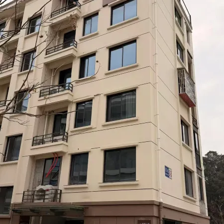 WE HOTEL