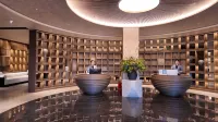 Yun Shi Di Garden Hotel (Yingjiang International Jade City Branch) - parking