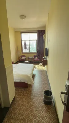 Jinghu Hotel - Inns