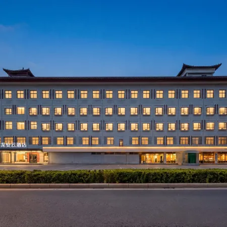 Elong Anyun Hotel (Kaifeng Drum Tower Square Simen)