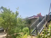 Lanshanju Homestay - 2-Star
