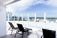 Ocean Views Resort Hotel a Kings Beach