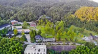 Shanglianggang Tourist Resort Hotels near Siming Mountain Zhangxi Scenic Area