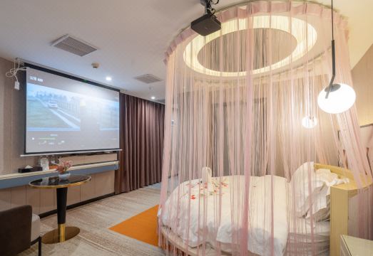 Aegean Hotel Chain (Ganzhou District Government Store) over view