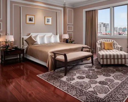Phnom Penh Hotel