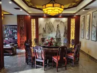 1618 Wellness Holiday Manor