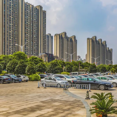 Hong'an Hotel (Jiyuan Baolong Square Vocational and Technical College Branch)
