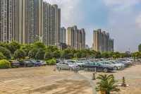 Hong'an Hotel (Jiyuan Baolong Square Vocational and Technical College Branch) - Parkering