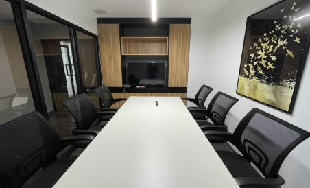 Gate43 Airport Hotel - Housity
