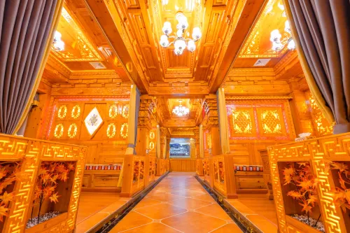 Heishui Auspicious Valley Homestay - พร้อมระเบียง