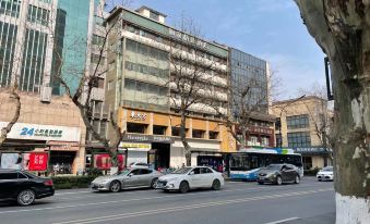 Home selection Hotel(Hangzhou West Lake Pedestrian Street Hubin Yintai Store)