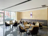 Lavande Hotel(Baicheng Railway Station Pedestrian Street) Hotels in Baicheng