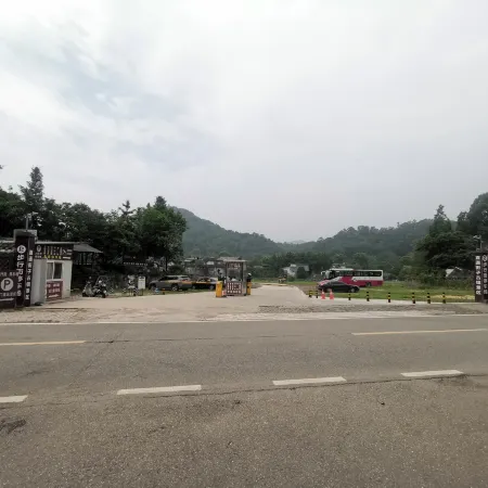 Pu Zhu Er Yin Chan Yi spa resort hotel