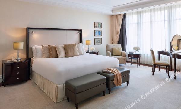 Small Luxury Hotels of the World - Breidenbacher Hof