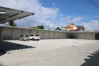 Helsinki Hotel Palu - Parkplatz