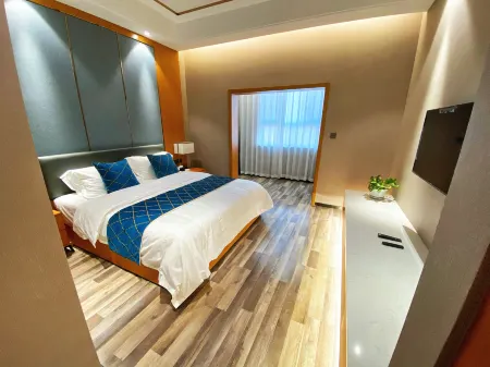 Qingyu  Vinyard Отели рядом с достопримечательностью «Народная больница Боху»