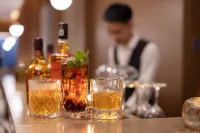 Crystal Orange Yancheng Municipal Government - bar