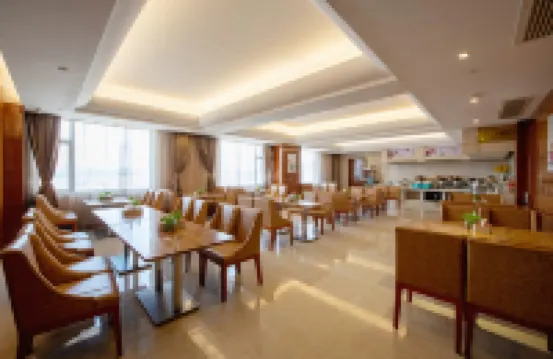 卡加斯酒店（東莞長安大潤發店）