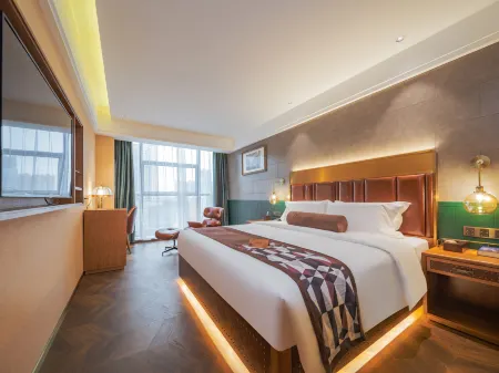 James Joyce Coffetel (Changning Fortune Plaza)