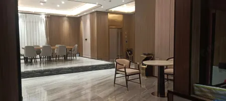 Yijia Select Hotel (Luyang Avenue Branch, Yucheng) Отели в г. Жучэн