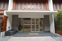 Yancheng Tangfeng jingshe Hotel Hôtels à proximité de : Qingdun Passenger Transport Terminal