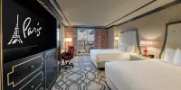 Paris Las Vegas Hotel in zona University of Nevada Cooperative Extension