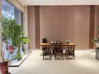 藝擇飯店(南平建甌站店) - 停車場
