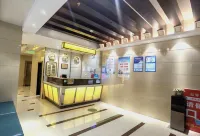 Yangzhou Ouya Business Hotel