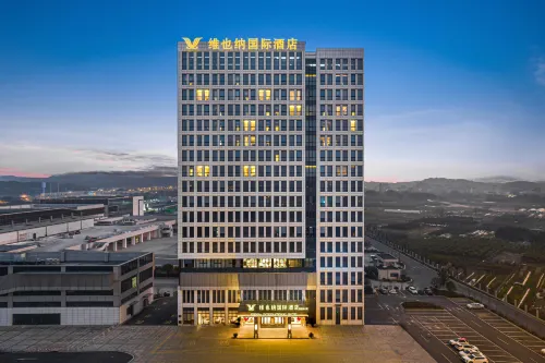 Vienna International Hotel (Yongkang Passenger Transport Center High Speed Rail South Station Store)