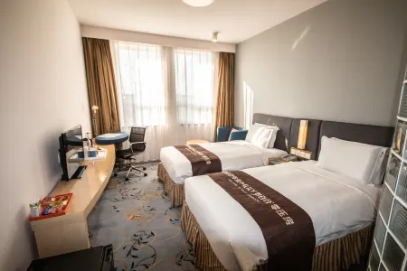 Holiday Inn Express (Tianjin Airport)