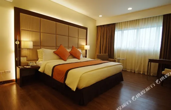 聖託馬斯套房酒店