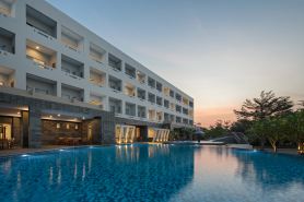 Pollos Hotel & Gallery Rembang