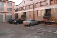 Albergo Bianchi Stazione - parking