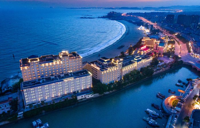 Quanzhou Hui'an Chongwu Xishawan Holiday Hotel