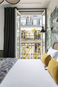 Best 10 Hotels Near Uniqlo France from USD 22/Night-Paris for 2023 |  Trip.com
