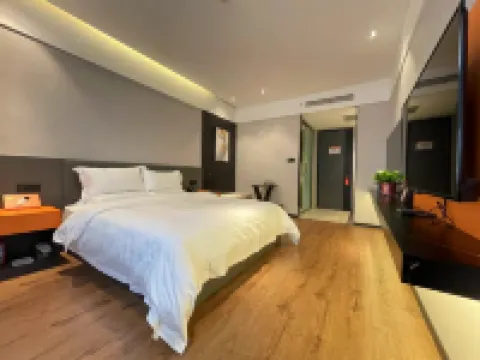 Chengcheng Yunduo International Hotel Hotels in Chengcheng