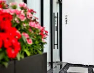 EASTERN GLORIA PLAZA HOTEL - 5-Star