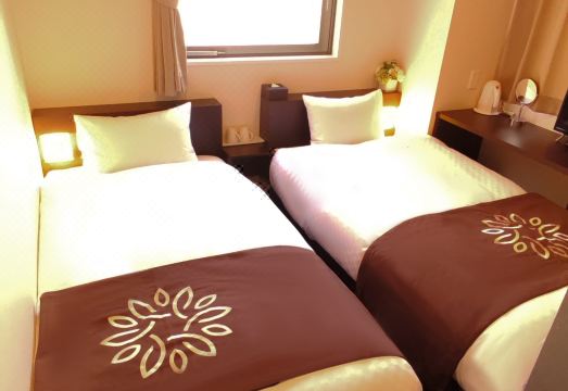 Floral Hotel 객실 내부