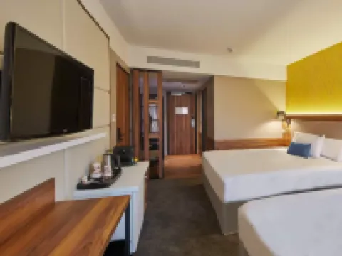 Hotel l'Elysee Val d'Europe Hoteles en Serris