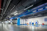 Holiday Inn Express EMEI MOUNTAIN by IHG - parking